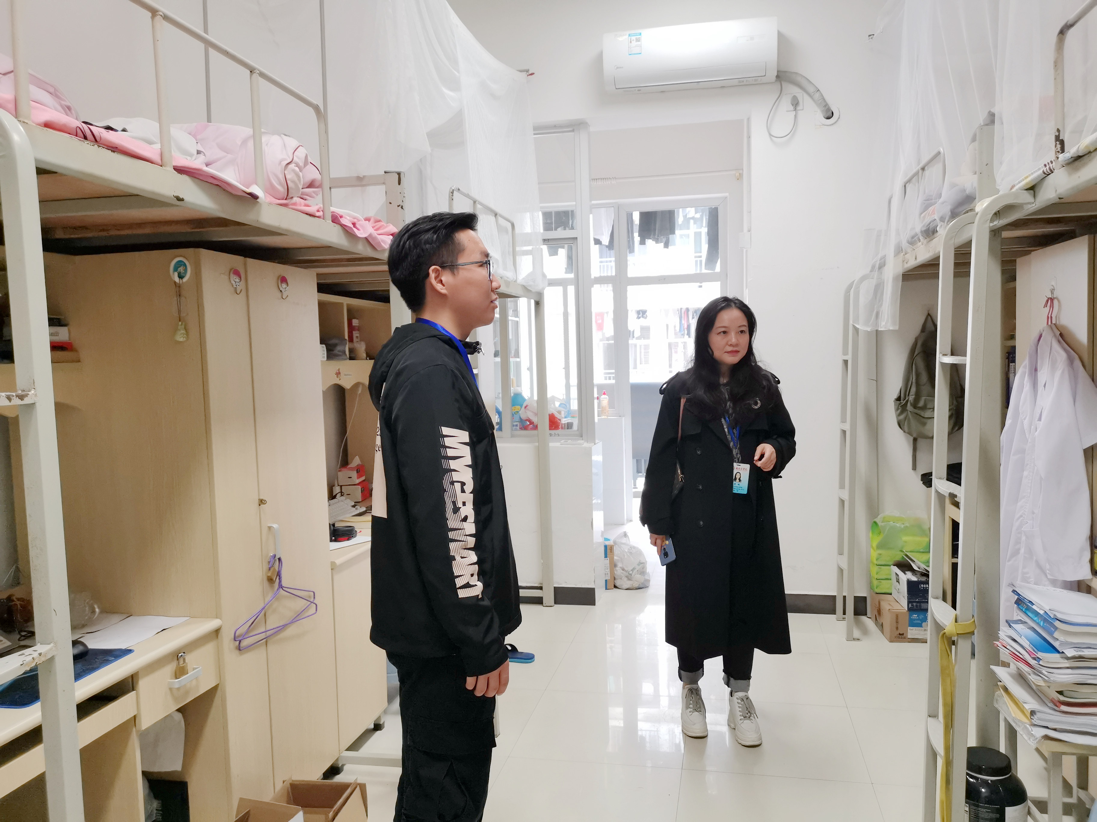 口腔医学院开展学生宿舍秋冬季安全检查-桂林医学院